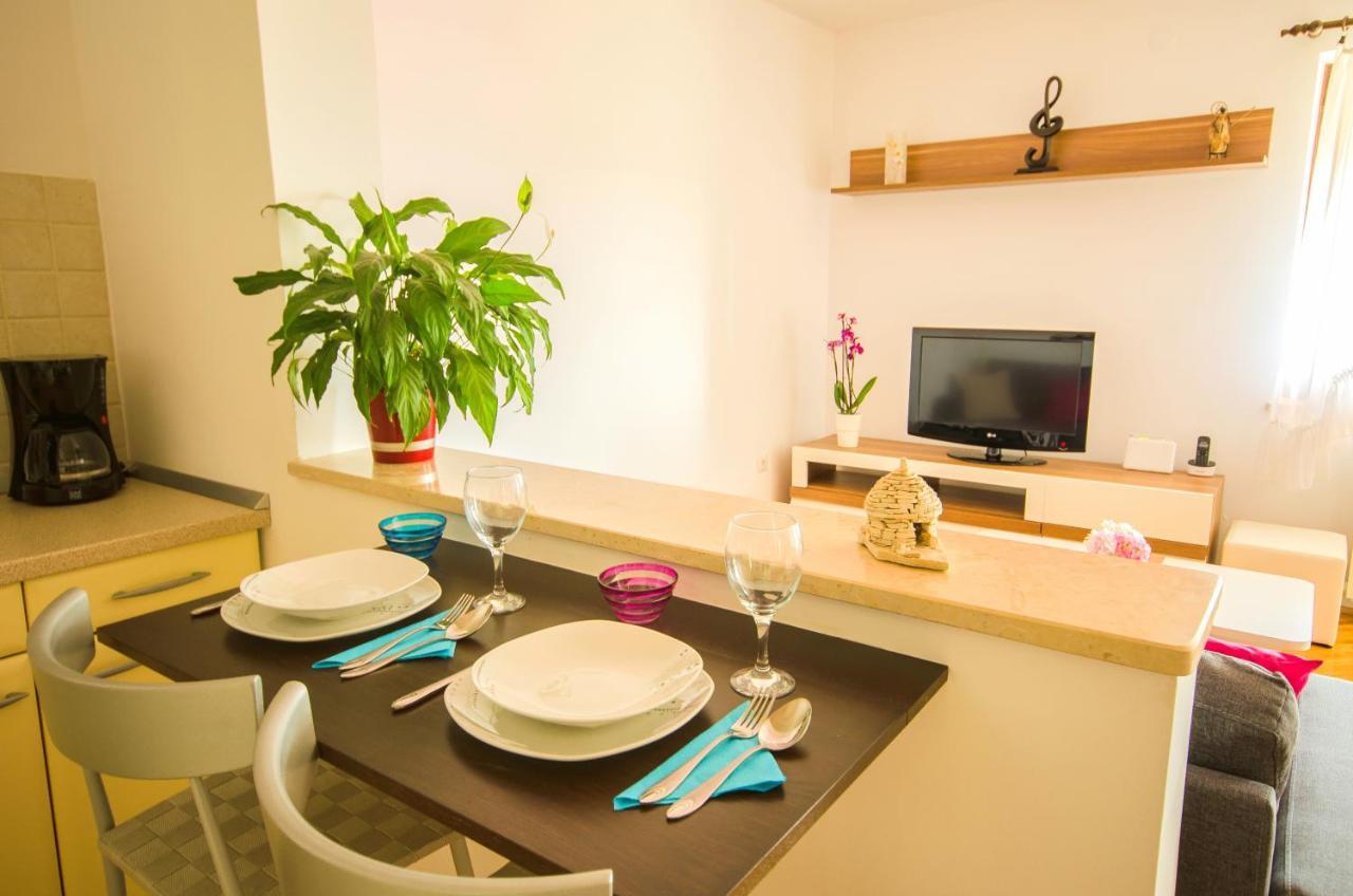 Apartment Ivis Vinkuran Kültér fotó