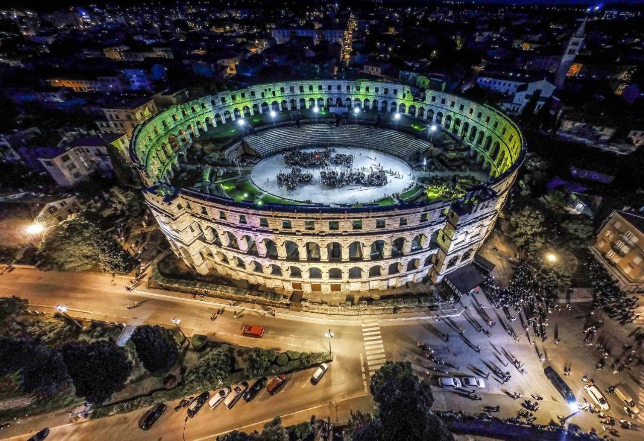 Apartment Ivis Vinkuran Kültér fotó