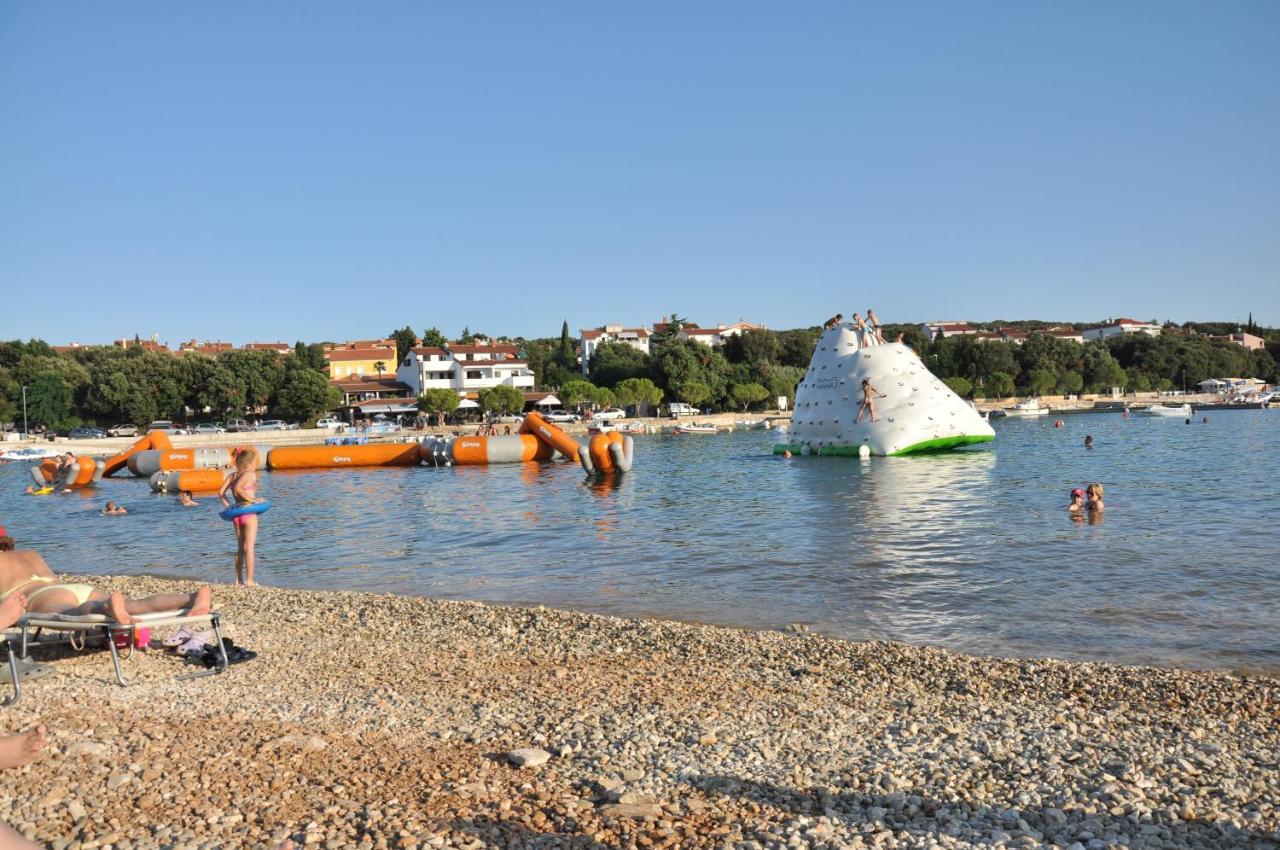 Apartment Ivis Vinkuran Kültér fotó