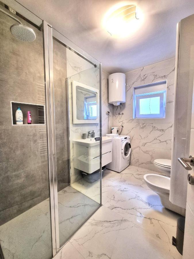Apartment Ivis Vinkuran Kültér fotó